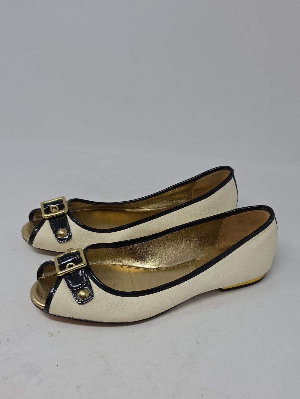 Coach Ivory Peep-Toe Flats with Black Trim and Gold Accents Size 7.5